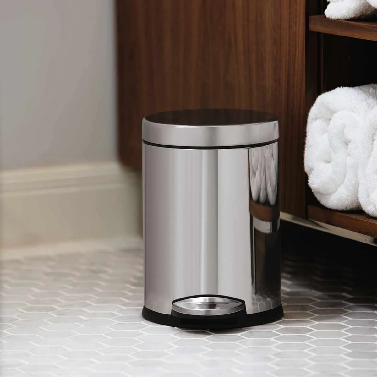 Simplehuman 4.5L Round Step Can - Image 7